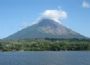 Blick auf einen der beiden Vulkane auf der Insel Ometepe inmitten des Lago de Nicaragua - der Vulkan Concepci�n ist einer der aktivsten im ganzen Land.